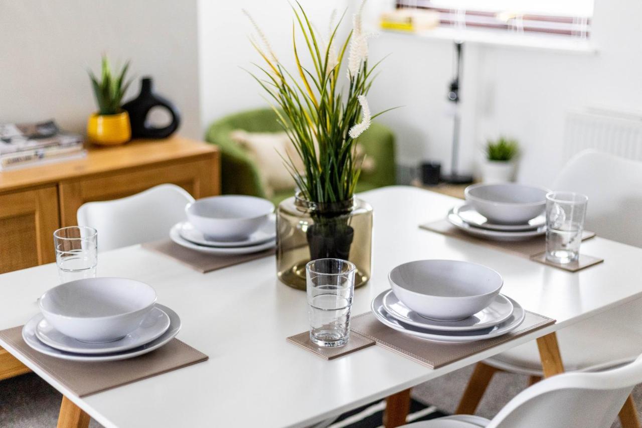 Levi Suite By Koya Homes - 3-Bedroom Home, Downtown Cardiff, Free Parking Buitenkant foto