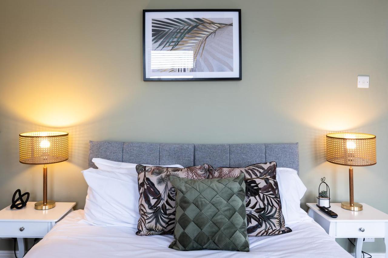 Levi Suite By Koya Homes - 3-Bedroom Home, Downtown Cardiff, Free Parking Buitenkant foto