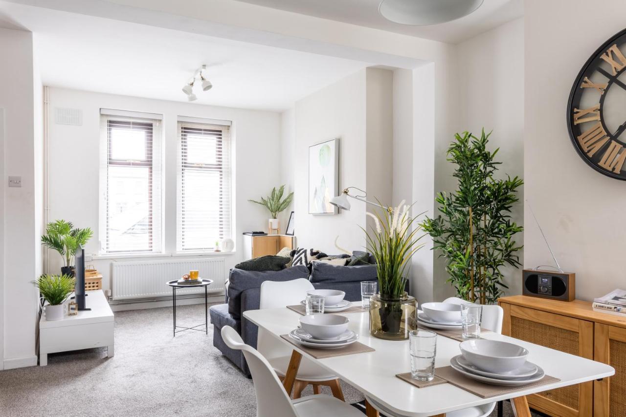 Levi Suite By Koya Homes - 3-Bedroom Home, Downtown Cardiff, Free Parking Buitenkant foto