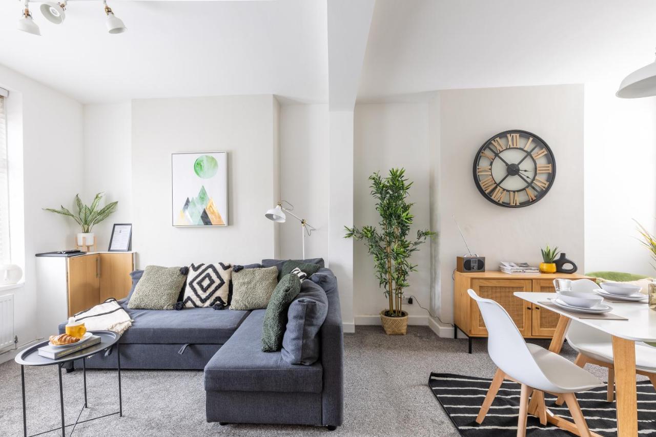 Levi Suite By Koya Homes - 3-Bedroom Home, Downtown Cardiff, Free Parking Buitenkant foto