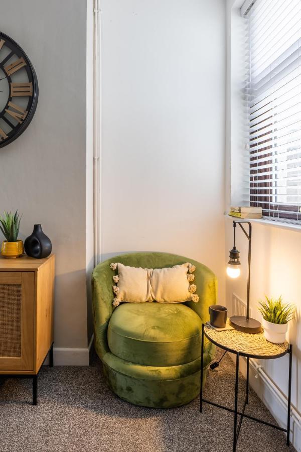 Levi Suite By Koya Homes - 3-Bedroom Home, Downtown Cardiff, Free Parking Buitenkant foto